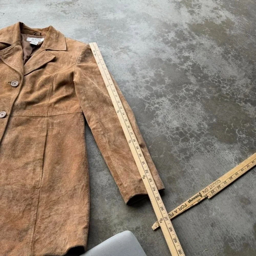 Vintage 90's Designer Alfani Tan Suede Soft leather jacket